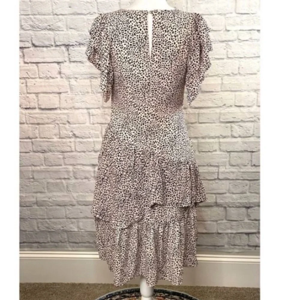 Who What Wear Ruffle Leopard Dress š - Picture 5 of 11